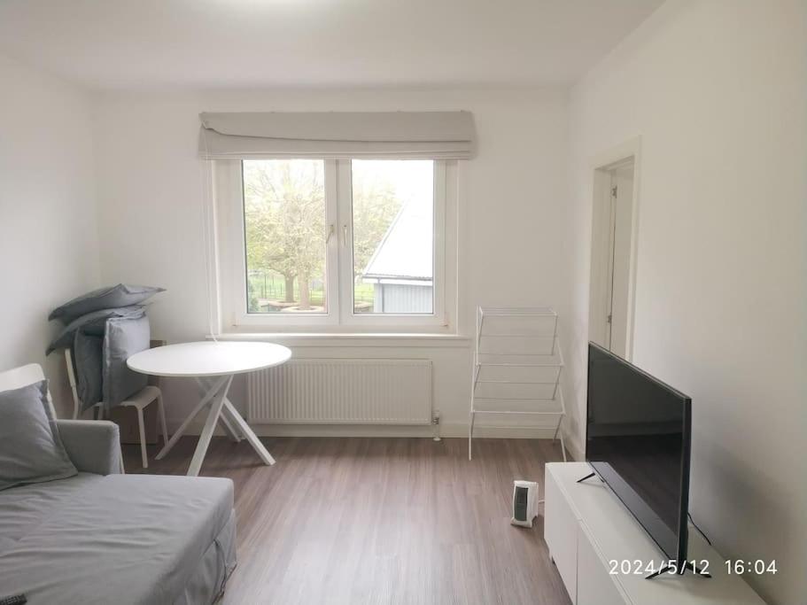 Lovely One-Bed Flat Near University Of Aberdeen Daire Dış mekan fotoğraf